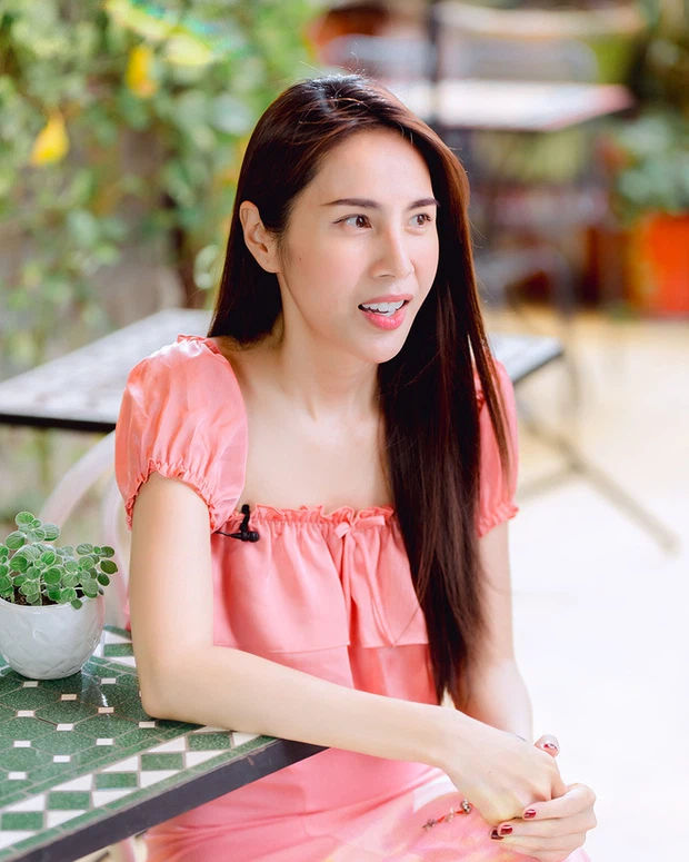 Sao Việt kiếm tiền tỷ nhưng xài đồ cũ nát: Bất ngờ với Công Vinh