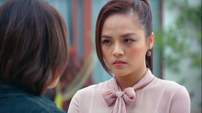 Sao Việt khổ vì vai ác: Người bị chửi thẳng mặt, người sợ ra đường