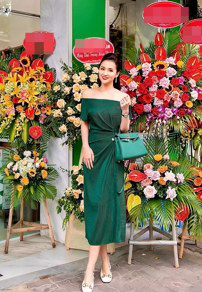 Sao Việt kinh doanh mát tay nhất: Lã Thanh Huyền 8 cửa hàng tiện lợi