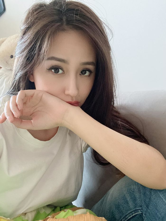 Sao Việt nhan sắc lạ lẫm, già nua không nhận ra dù chỉ ở trong nhà