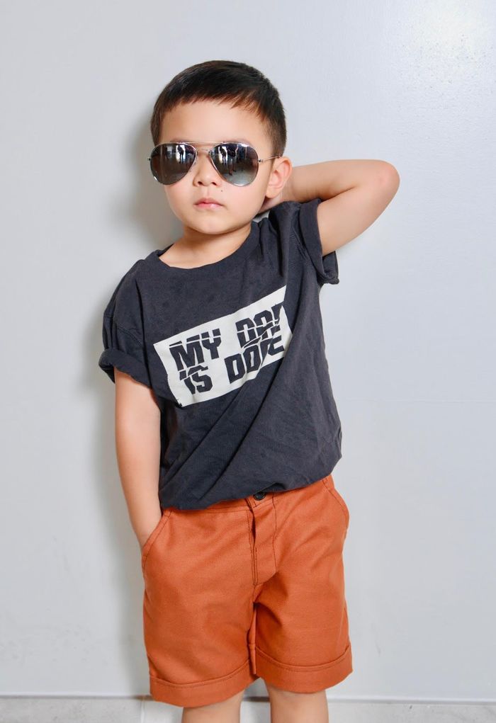 So kè thần thái rich kid nhà Đan Trường - Hoà Minzy trước ống kính