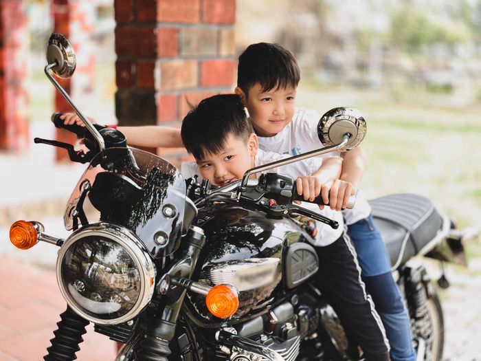 Tâm Tít sau 6 năm giải nghệ: đẻ thuê 2 con cho chồng đại gia