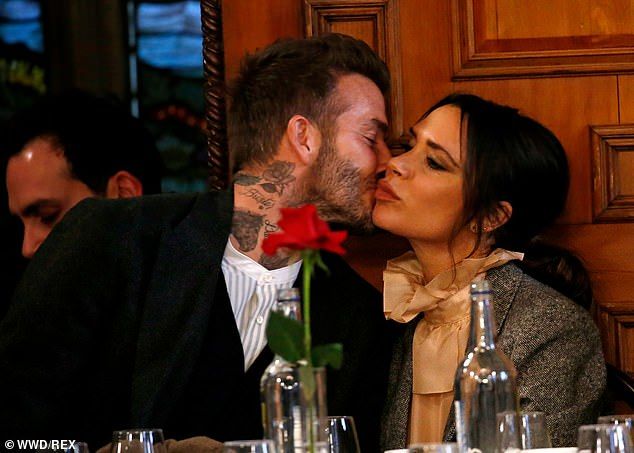 Thành công của đàn ông luôn có bóng dáng vợ: Messi xem vợ là nhất