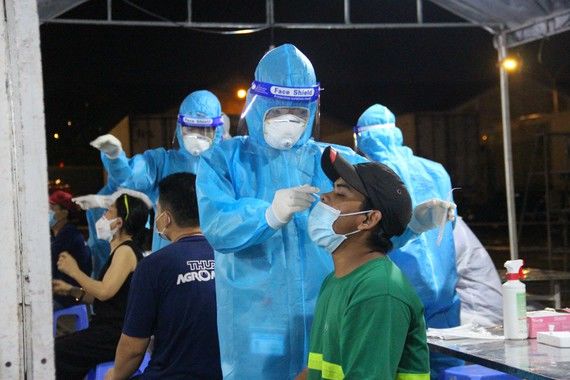 Ghi nhận 167 ca Covid, một phường ở Bình Thạnh phong toả từ 0h - 22/7