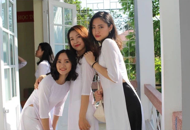 Thuở đi học của Hoa hậu Việt: Đỗ Thị Hà tự nhận mong manh từ năm 18