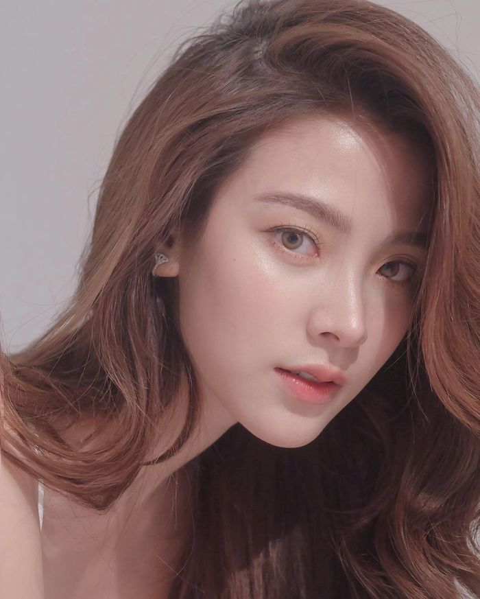 Tình đầu quốc dân Baifern: Đi tu năm 21 tuổi, 28 tuổi thành siêu sao