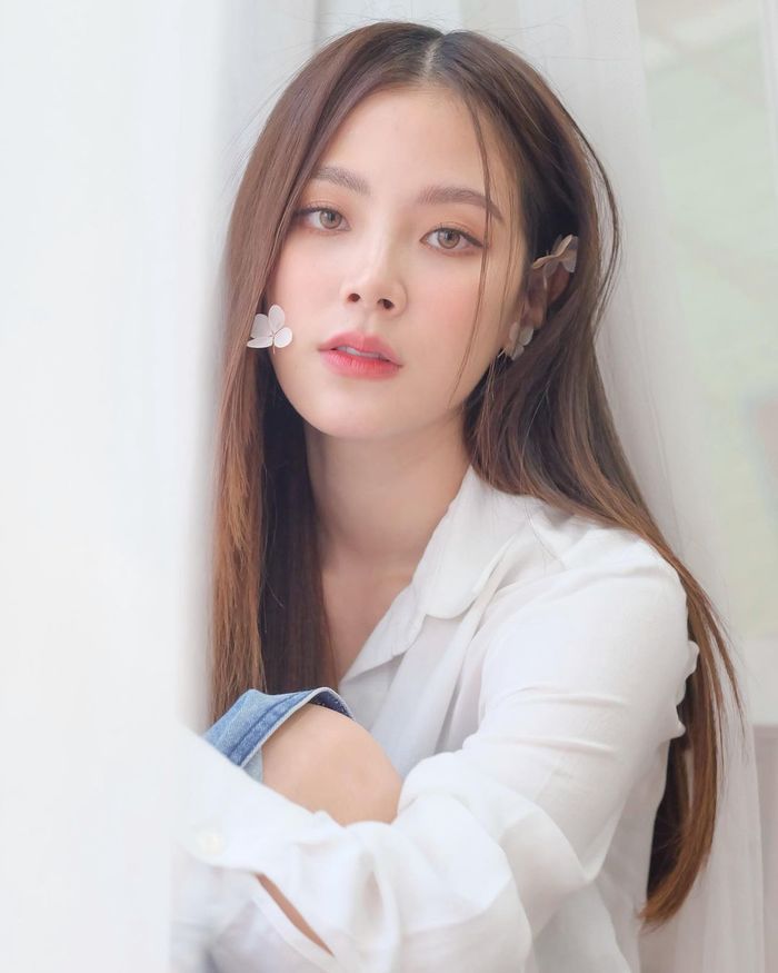Tình đầu quốc dân Baifern: Đi tu năm 21 tuổi, 28 tuổi thành siêu sao