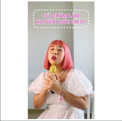 Trang Hý hát Chị Ong Nâu theo giai điệu bản hit đình đám Kpop