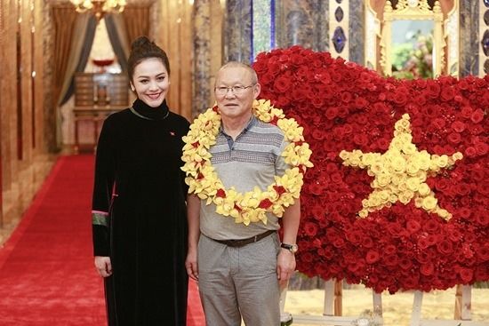Trương Huệ Vân, vợ Thanh Bùi: ái nữ kín tiếng gia tộc giàu nhất nhì VN