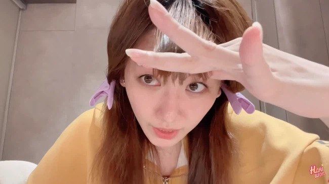 Tự cắt tóc tại gia: Hari Won trông sai sai, Bảo Thy giống Đào Bá Lộc