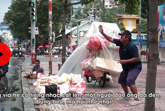Vợ chồng chạy ăn từng bữa nuôi 9 con thành tài: 1 giáo sư, 8 tiến sĩ