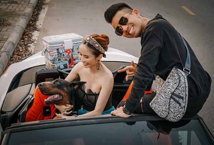 Vợ Minh Nhựa một cú trở mình xinh đẹp sau biến cố sinh con