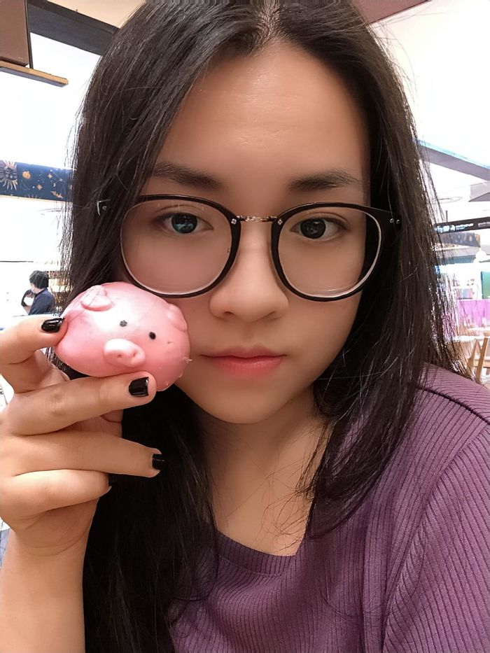Hiền Thục lão hoá ngược bên con gái xinh xắn tuổi 19: giống hệt chị em