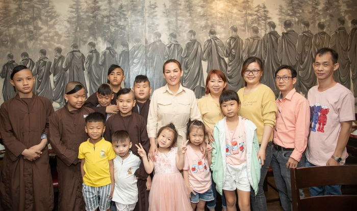 Tin nhắn cuối cùng của Phi Nhung trước khi mất: Các em cẩn thận nhé