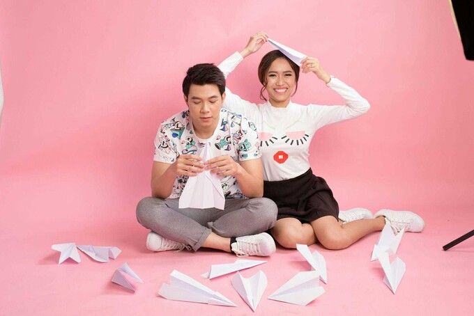 Anh Tú hôn kiểu gì mà Diệu Nhi cứ liên tục chê kỳ cục thế kia?
