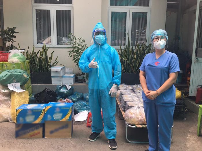 Bếp cơm từ thiện hỗ trợ SG chống dịch: Vì nơi này đã nuôi sống mình