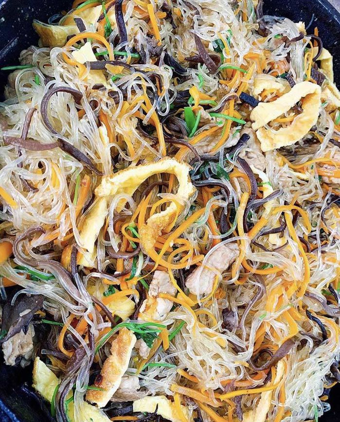 Bí quyết để có cơ bụng số 11 săn chắc như Hoa hậu Đỗ Thị Hà