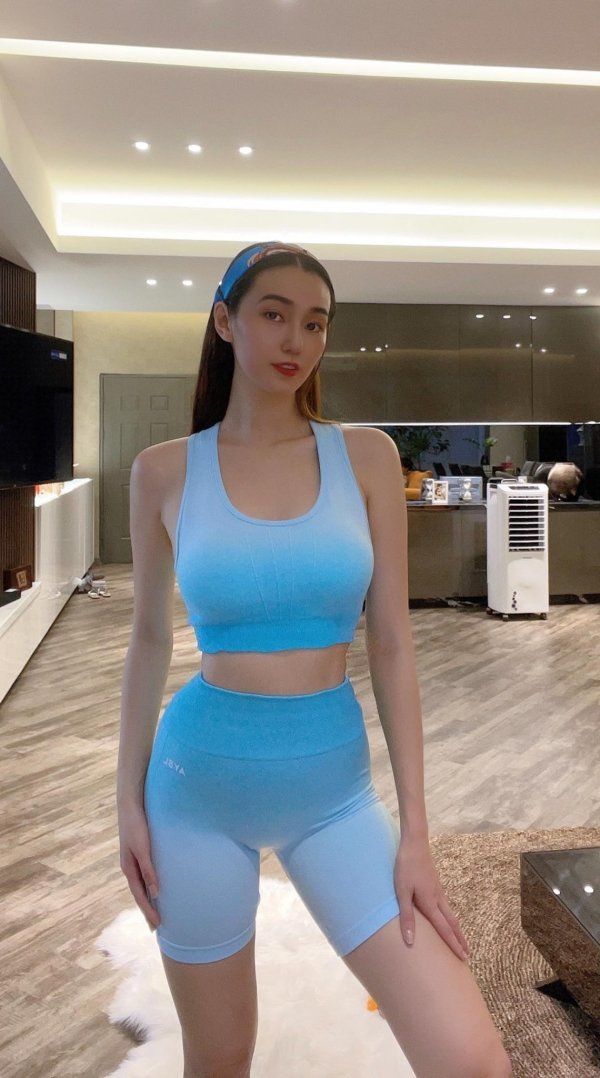 Bí quyết sở hữu vòng ba trái táo như Khánh My: Không tự nhiên mà đẹp