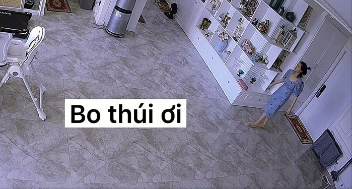 Bo thúi nói yêu mẹ Hoà Minzy, còn dùng 2 tay diễn tả to ơi là to
