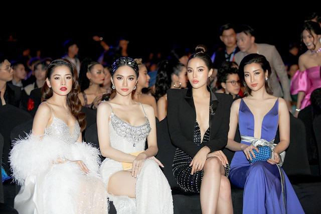 Cả bầu trời sắc đẹp hội tụ trong những bức ảnh tứ đại mỹ nhân Vbiz