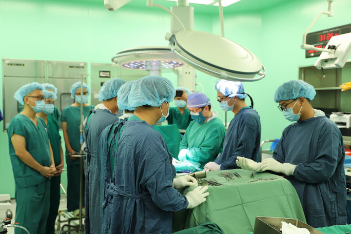 Cô gái suy thận hồi sinh kì diệu, nay làm điều diệu kì để trả ơn đời