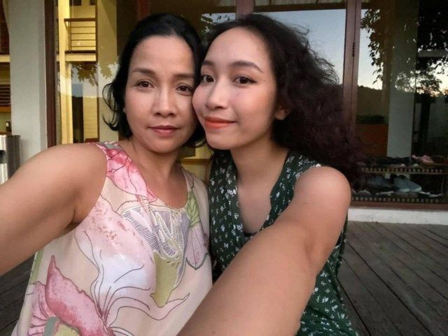 Con nhà nòi hứa hẹn làm chủ thế hệ mỹ nhân tài năng của Vbiz