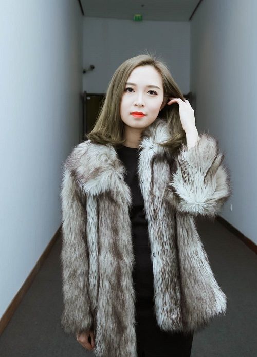 Con sao Việt nói không với showbiz: Anh Sa đẹp như hoa hậu, tiếc ghê!