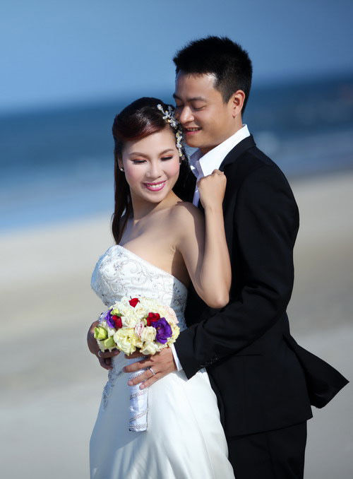 Cuộc sống của bộ đôi hit Vầng Trăng Khóc ngày ấy - bây giờ