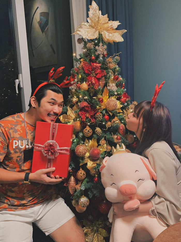 Dàn sao Bụi Đời Chợ Lớn hội ngộ: Johnny Trí Nguyễn già hơn đàn anh