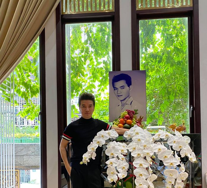 Mối quan hệ của Đàm Vĩnh Hưng và bố: Hơn 20 tuổi mới biết thương