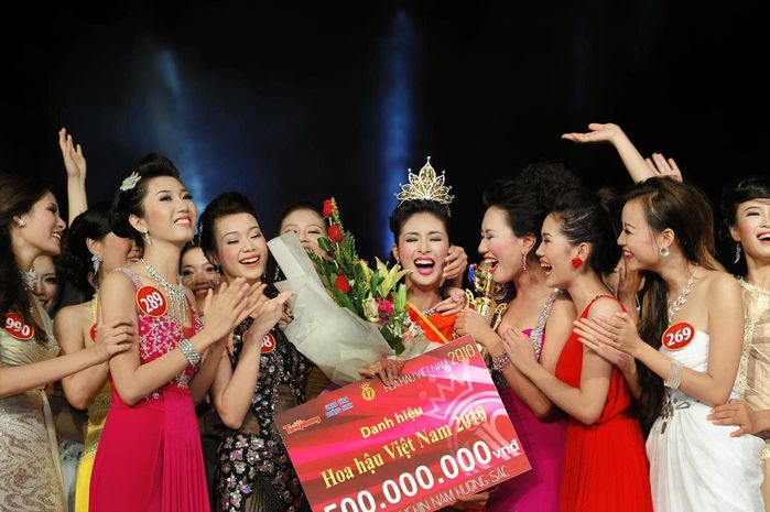 Nữ chính Cây táo nở hoa tỏa sáng trong ảnh đăng quang của Ngọc Hân