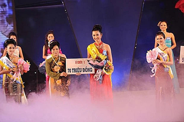 Nữ chính Cây táo nở hoa tỏa sáng trong ảnh đăng quang của Ngọc Hân