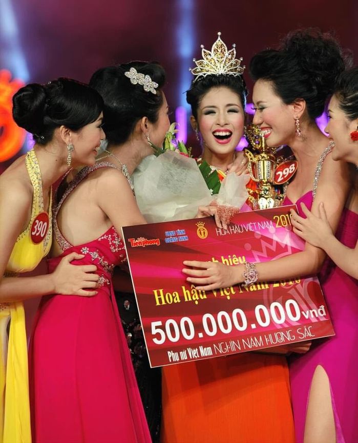 Nữ chính Cây táo nở hoa tỏa sáng trong ảnh đăng quang của Ngọc Hân
