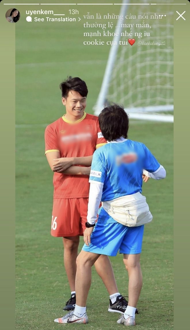 ĐTVN lên đường sang Saudi Arabia, hội nàng WAGs bắn tim tung tóe