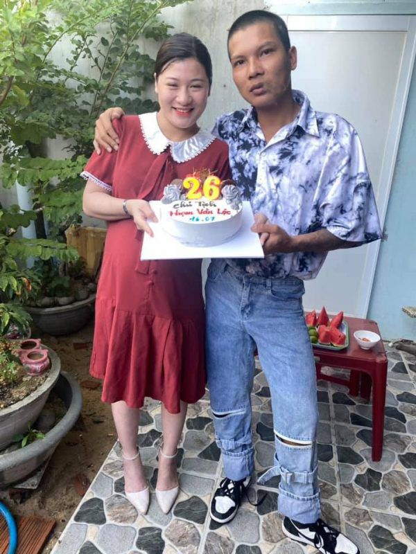 Gia cảnh đáng thương của Lộc Fuho: Mẹ mất sớm, ba có cũng như không
