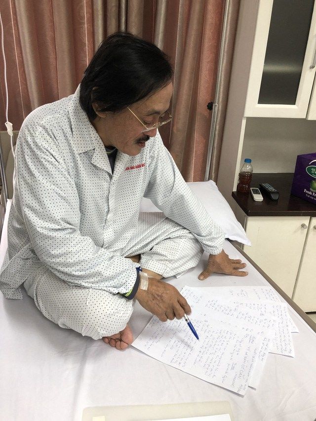 Giang Còi ra đi vì nan y hạ họng: Sút cân, khó nuốt là triệu chứng