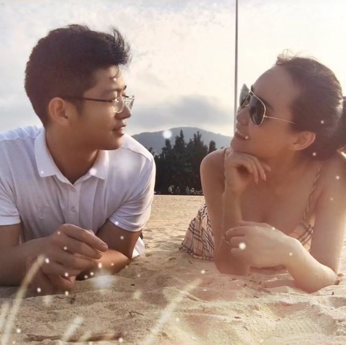 Giữ con giùm bạn thân, 17 năm sau hốt luôn chàng trai ấy làm chồng
