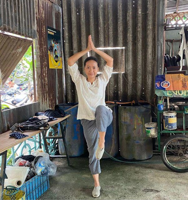 Gu ăn mặc sang xịn, trái ngược trên phim của Hồng Ánh Cây Táo Nở Hoa