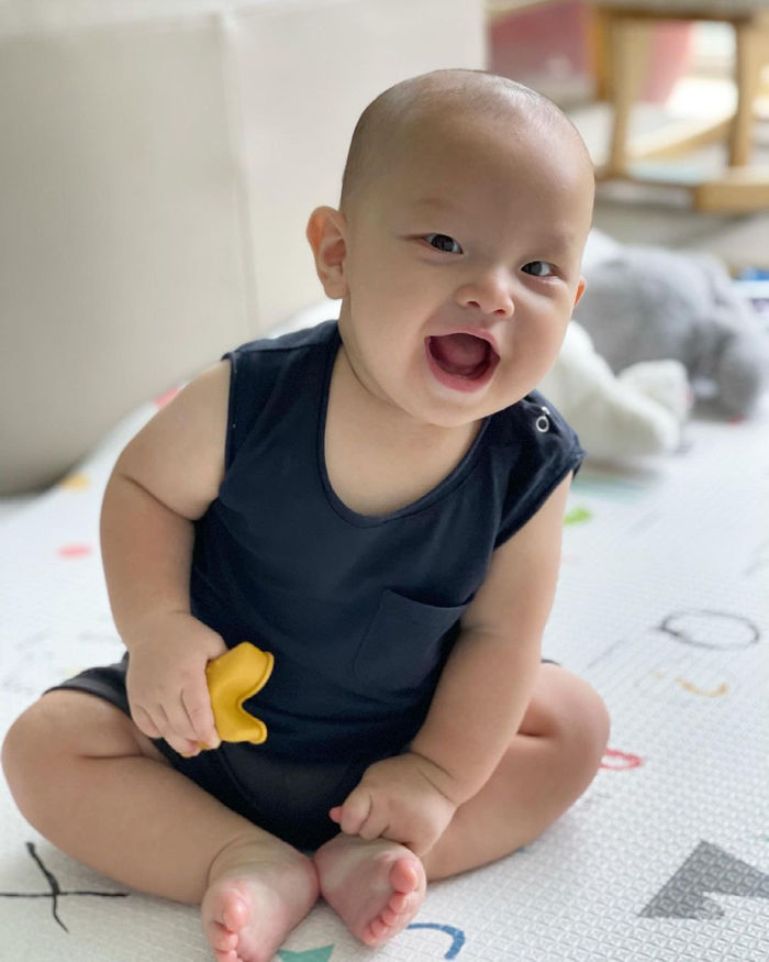 Hà Hồ tiết lộ tử vi của quý tử Leon: Số con sống trong nhung lụa