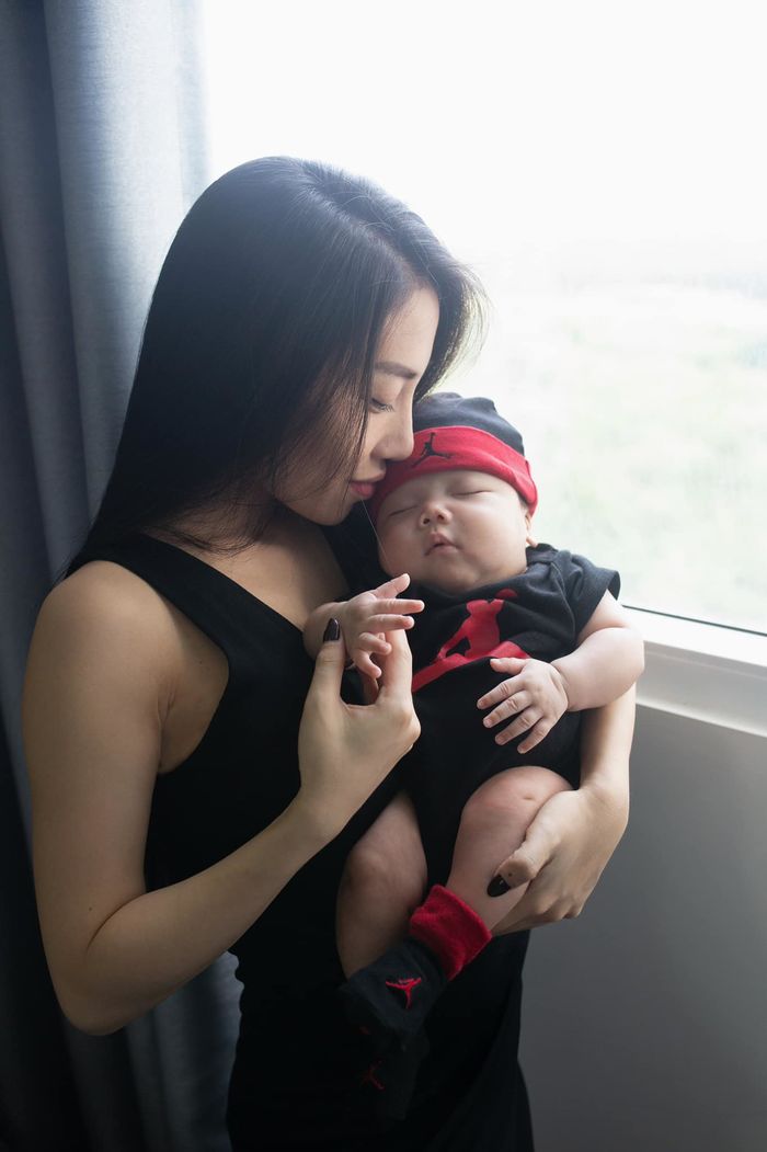 Sau gần 2 năm xa cách: gia đình Hằng Bing Boong cũng được đoàn tụ