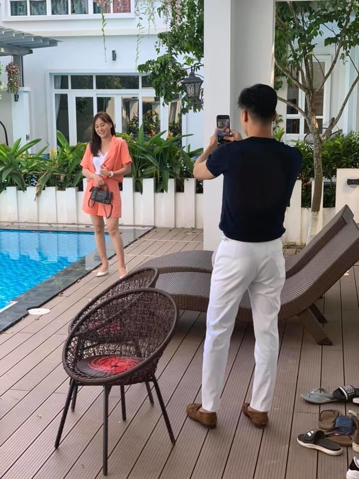 Nam chất vất Long: Được anh yêu như là được anh ban ơn đúng không?