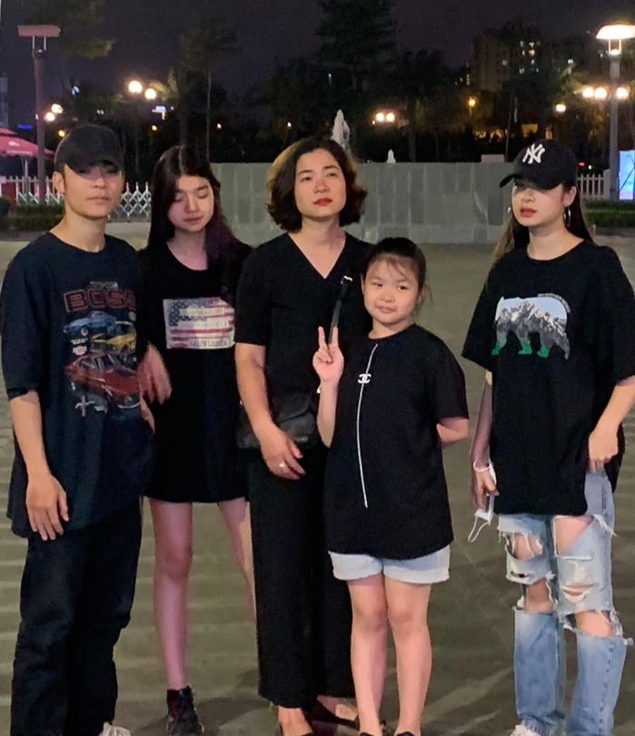 Hương Vị Tình Thân: Ông Sinh ngoài đời nén đam mê 16 năm vì con cái