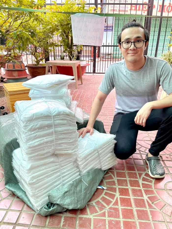 Huỳnh Lập tâm sự mùa Covid: Nhớ và thương Sài Gòn rất nhiều