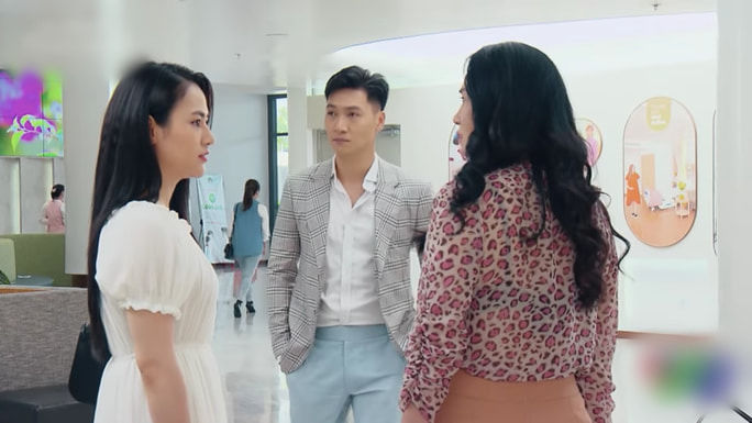 Khán giả từ chối hiểu với loạt chi tiết khó đỡ của Hương Vị Tình Thân