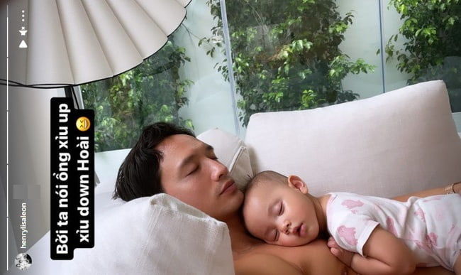 Kim Lý gánh một lúc hai con: Tay ôm Lisa ngủ, chân còn lại giữ Leon