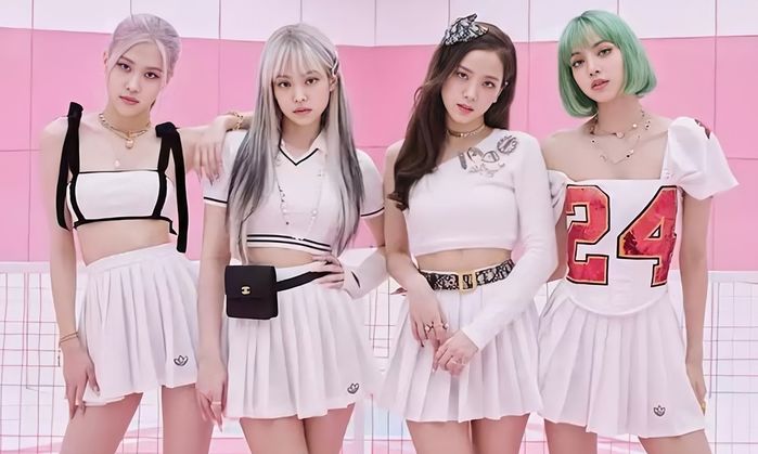 Kpop 2016 là sự bùng nổ của loạt nhóm nhạc khủng: BLACKPINK debut