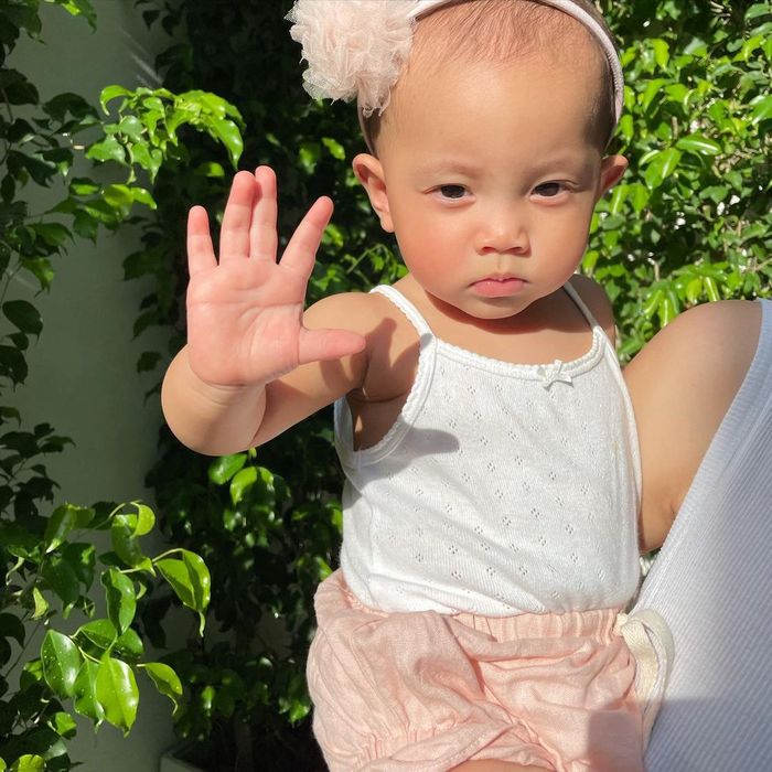 Lấy lại phong độ sau mũi tiêm, Leon: con chỉ khóc để làm mọi người vui