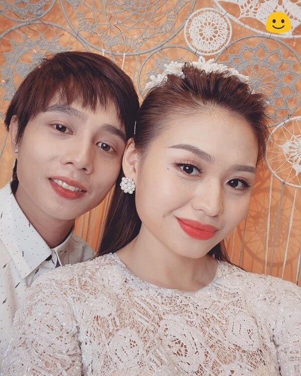 Lê Lộc đánh đàn cho Tuấn Dũng hát: Ngày càng tình bể bình rồi!