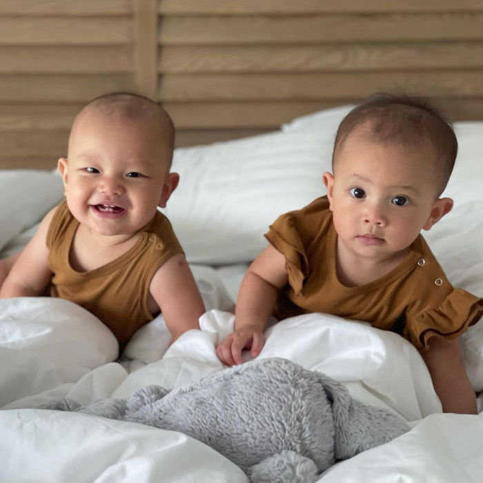Leon chưa 1 tuổi đã học hành bài bản, nhận biết được con gà rồi nha