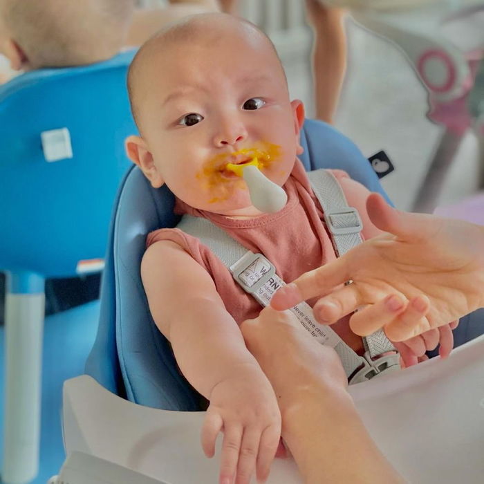 Leon - Lisa nết ăn trái ngược: Cô ba điềm đạm, cậu tư siêu háu ăn